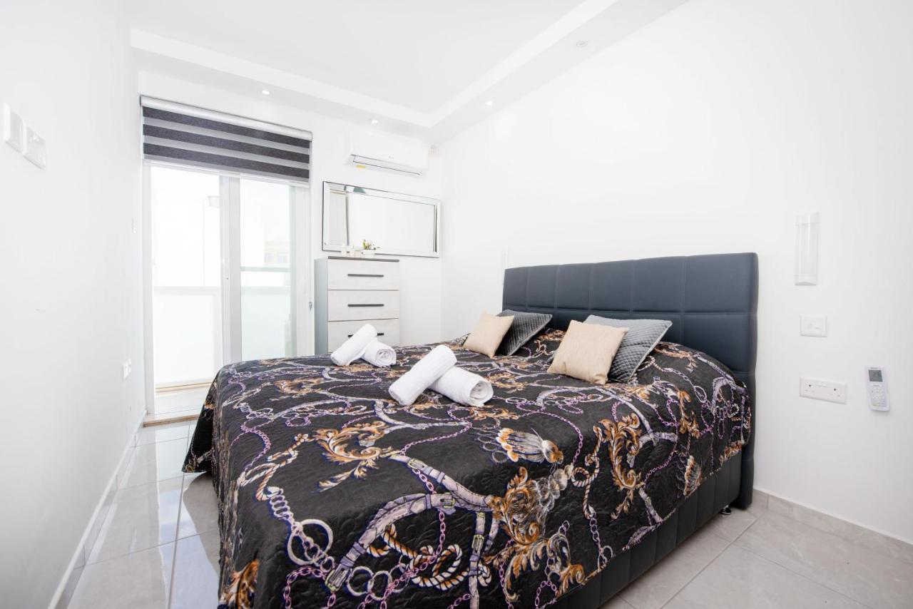 Flotta Island Apartments Gzira Buitenkant foto