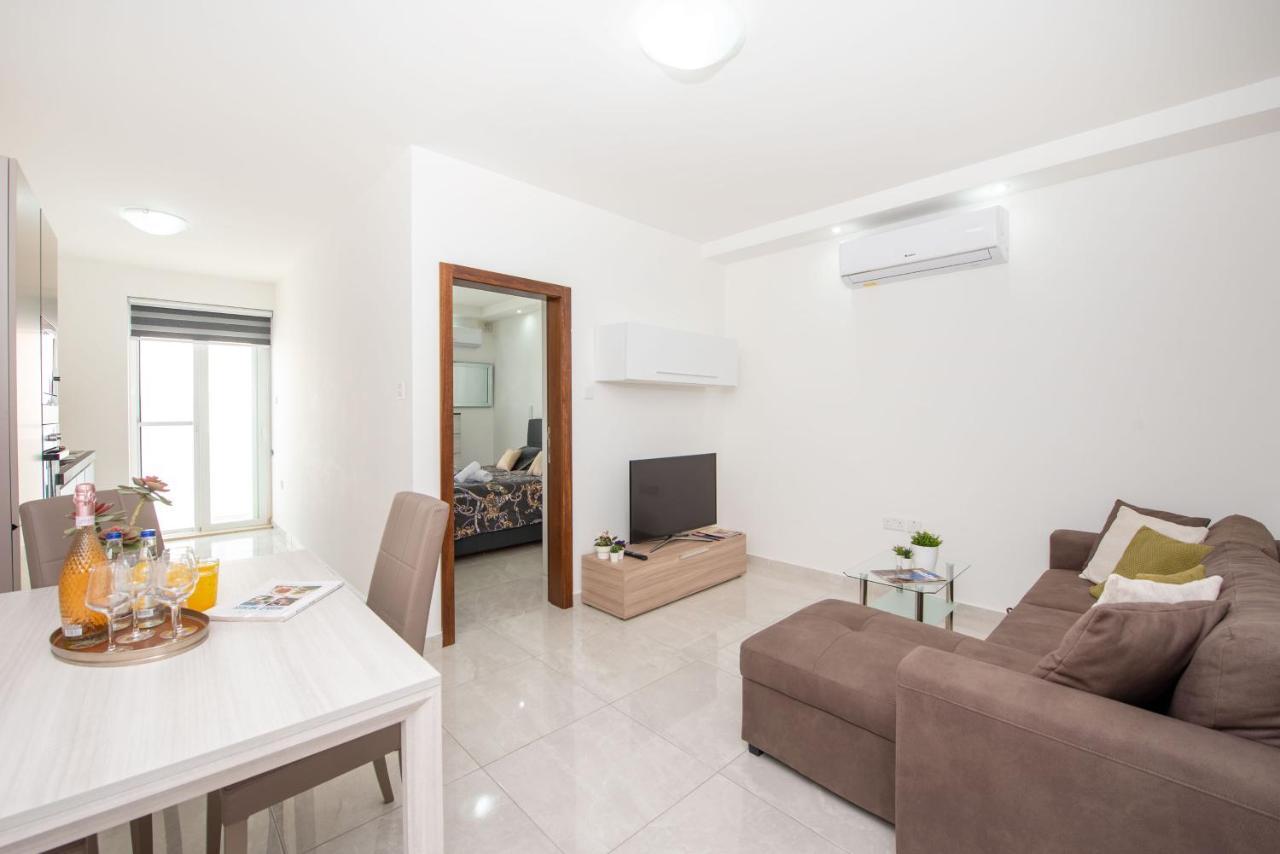 Flotta Island Apartments Gzira Buitenkant foto
