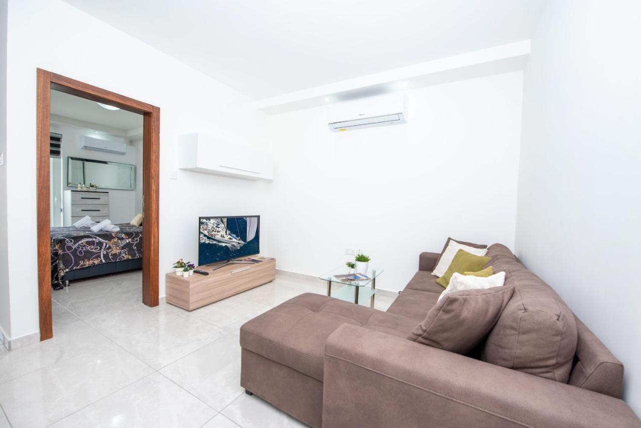 Flotta Island Apartments Gzira Buitenkant foto