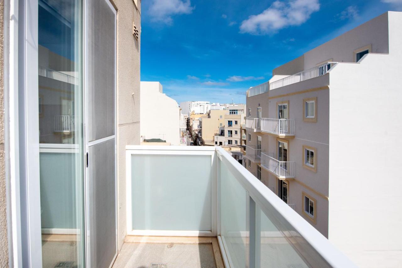 Flotta Island Apartments Gzira Buitenkant foto