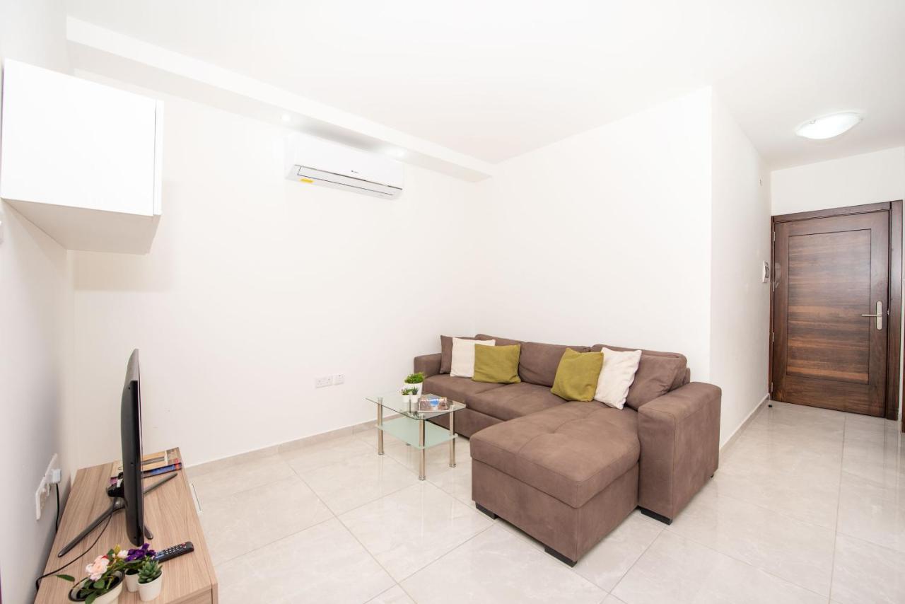 Flotta Island Apartments Gzira Buitenkant foto