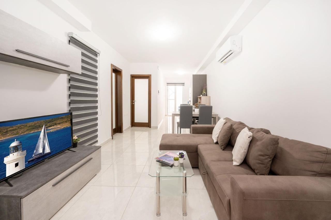 Flotta Island Apartments Gzira Buitenkant foto