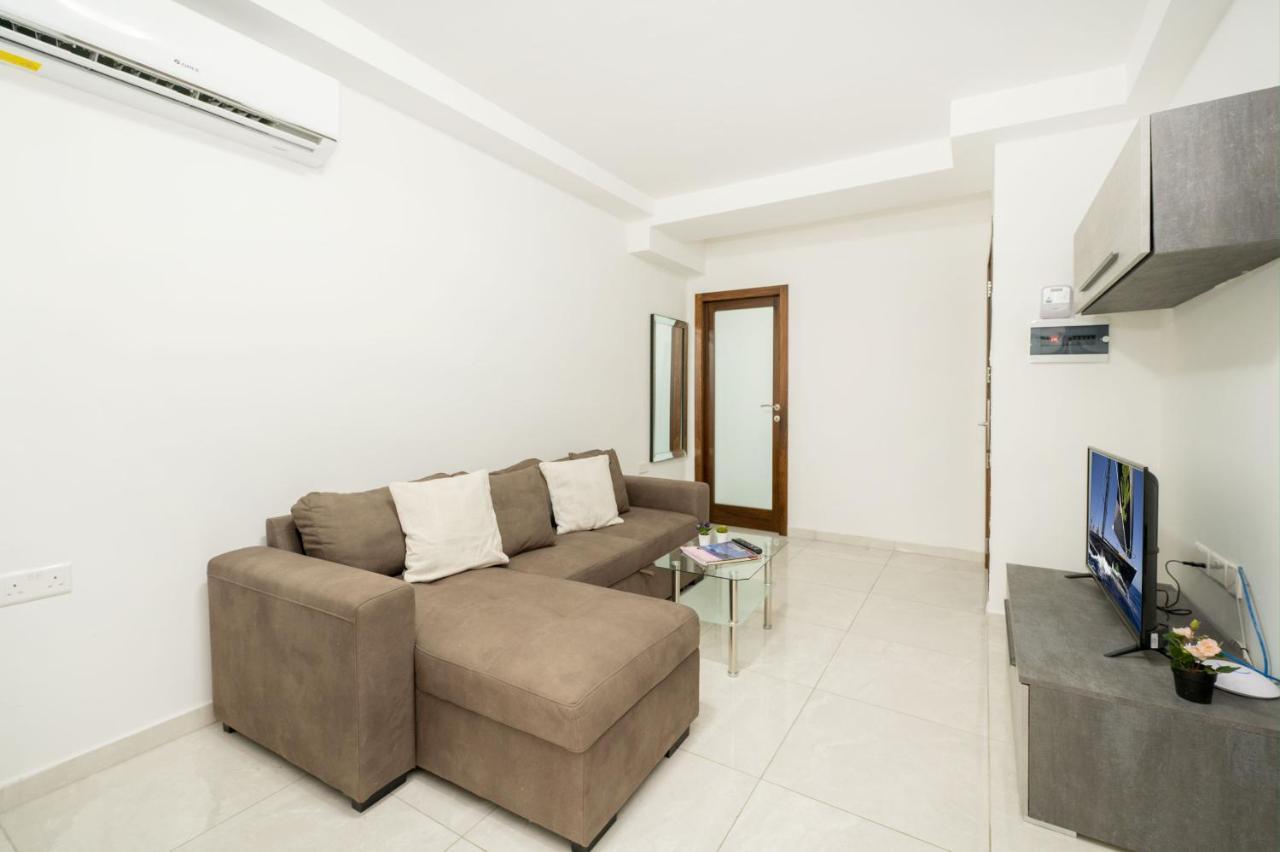 Flotta Island Apartments Gzira Buitenkant foto