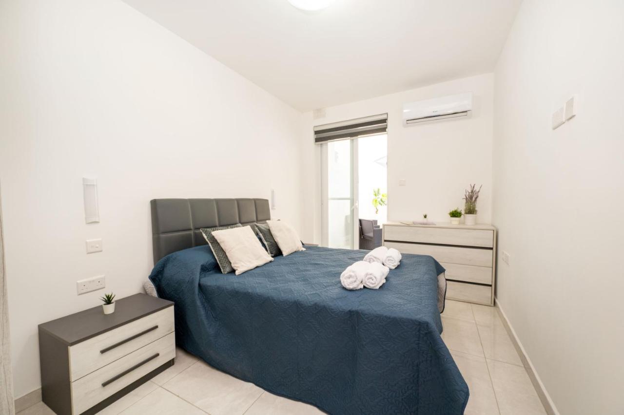 Flotta Island Apartments Gzira Buitenkant foto