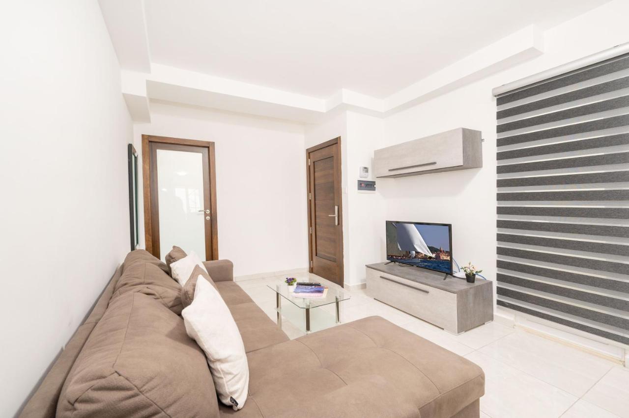 Flotta Island Apartments Gzira Buitenkant foto